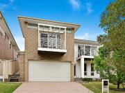 Gorgeous Executive Living!