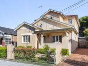 Gorgeous family home in coveted pocket of Homebush