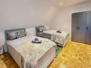 Gorgeous, modern suite Siegen