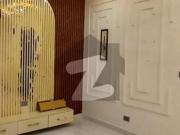 Gorgeous Prime Location 5 Marla House For sale Available...