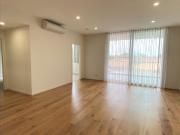 Gorgeous RED CASTLE Apartment