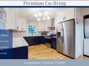 Gorgeous renovated central ATL home TOP HOST Hard