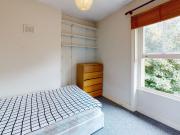Gorgeous Three Bedroom Spacious Flat to Let in N5