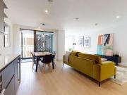 Gorsuch Place 3 bed flat to rent £4,800 pcm £1,108 pw