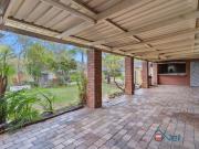 GOSNELLS 3x1 A BEAUTIFUL HOME WITH POOL & MASSIVE SHED