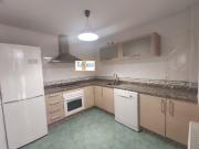 Gran adosado en alquiler en Montesol, Cáceres Gran adosado en alquiler en Montesol, Cáceres