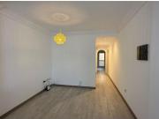 Gran apartamento de dos habitaciones y dos baños, a dos...