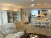 GRAN APARTAMENTO EN PRIMERA LÍNEA DE PLAYA, REFORMADO Y...