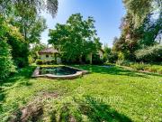 Gran Casa Chilena con excelente jardin y ubicacion en...