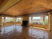 GRAN CASA EN BOSQUES DE LA HERRADURA