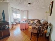 ¡Gran casa en Carcaixent, con terraza, jardín y garaje...