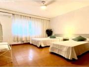 Gran Casa en carretera de los morales