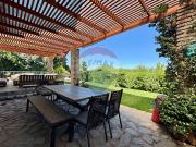 Gran casa en condominio, 3 pisos