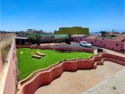 GRAN CASA EN GENETO CON JARDÍN Y HUERTA