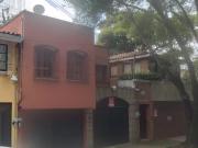 GRAN CASA EN VENTA EN CALLE ABASOLO COLONIA DEL CARMEN...