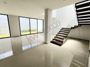 GRAN CASA EN VENTA EN LOMALTA TRES MARÍAS