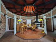 ¡Gran casa en venta para vivir o para emprender!