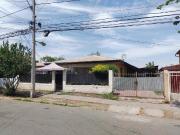 Gran Casa Regularizada, 6d/2b, 456m2 Terreno, Metro Observa