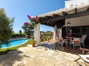 Gran chalet con piscina y licencia turística en venta en...