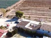 Gran Cortijo con finca de 50.000 m2 cerca de Lorca