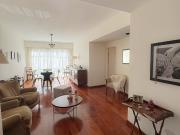 Gran departamento 3 amb y dep con cochera en Centro