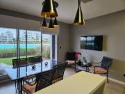 Gran departamento de dos ambientes con jardín en...