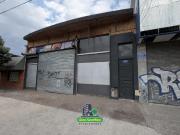 Gran depósito con Salón, Loza, Galpón y oficinas sobre...