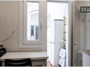 Gran habitación con calefacción en el apartamento de 4...