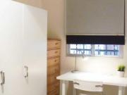 Gran habitación en apartamento de 4 dormitorios en... Gran habitación en apartamento de 4 dormitorios en...