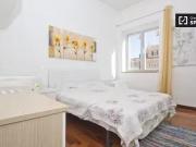 Gran habitación en apartamento de 4 dormitorios en...