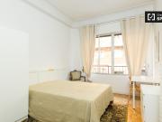 Gran habitación en piso compartido en Malasaña, Madrid