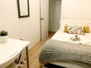 Gran habitación en piso compartido en Puerta del Sol, Madrid Gran habitación en piso compartido en Puerta del Sol, Madrid