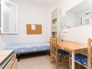 Gran habitación en un apartamento de 4 dormitorios en...