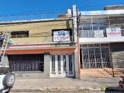 GRAN LOCAL EN VENTA en ZONA SUR de Rosario, con patio,...