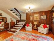 GRAN OPORTUNIDAD: CASA CON TERRENO ADICIONAL EN CALLE...