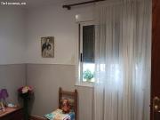 Gran oportunidad: Casa de dos plantas para reformar en...