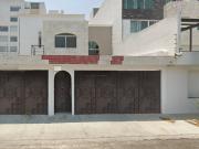 GRAN OPORTUNIDAD CASA EN EXCELENTE PRECIO Y UBICACIÓN EN...
