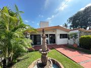 GRAN OPORTUNIDAD, CASA EN VENTA EN FRACCIONAMIENTO LOMAS...