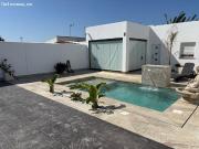 Gran oportunidad Chalet de diseño con piscina privada a...