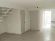 ?GRAN OPORTUNIDAD DE COMPRA $444,999.00! HERMOSA CASA EN...