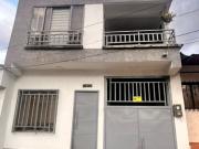 ¡GRAN OPORTUNIDAD DE COMPRA! VENTA CASA DUPLEX PARA RENTA