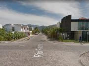 GRAN OPORTUNIDAD DE INVERSIÓN! HERMOSA CASA EN REMATE!...