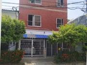 !GRAN OPORTUNIDAD DE INVERSIÓN! PROPIEDAD DE TRES PISOS...