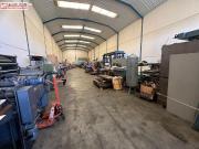 GRAN OPORTUNIDAD. DISPONIBLE FANTASTICA NAVE EN LOECHES