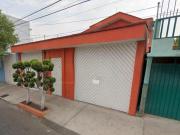 ¡Gran oportunidad en Agrícola Oriental! Casa amplia con...