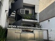 Gran oportunidad en Coyoacán: Casa con departamento...