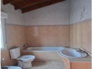 ¡Gran oportunidad en Los Tendejones! Casa para reformar...