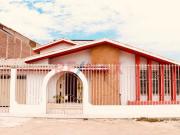 ✨ Gran Oportunidad En Sullana! Casa Amplia En Av....