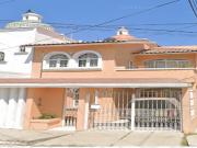 ¡GRAN OPORTUNIDAD! HERMOSA CASA