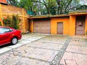 ¡Gran Oportunidad para Remodelar en San Jerónimo! Casa...